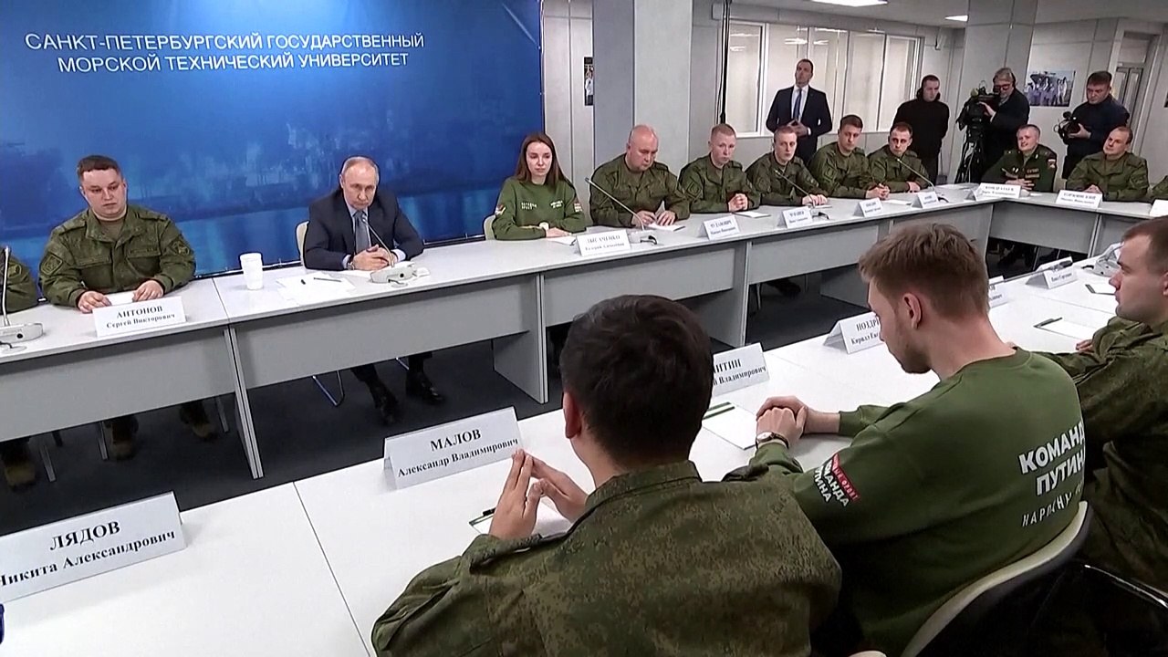Putin kündigt Übungen mit Atomwaffen-Einheiten nahe der Ukraine an