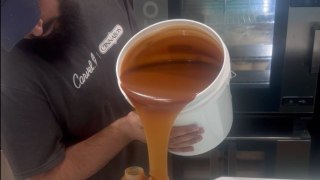 From buckets to brilliance: Flawless pouring technique of Cinnabon's syrup maestro
