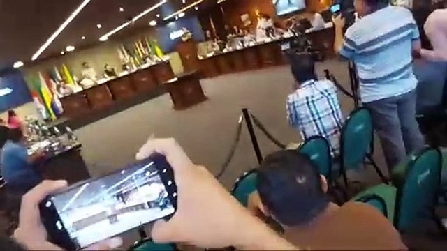 ​Gritos e insultos entre las asambleístas García y Aguirre sacuden sesión en la ALD cruceña