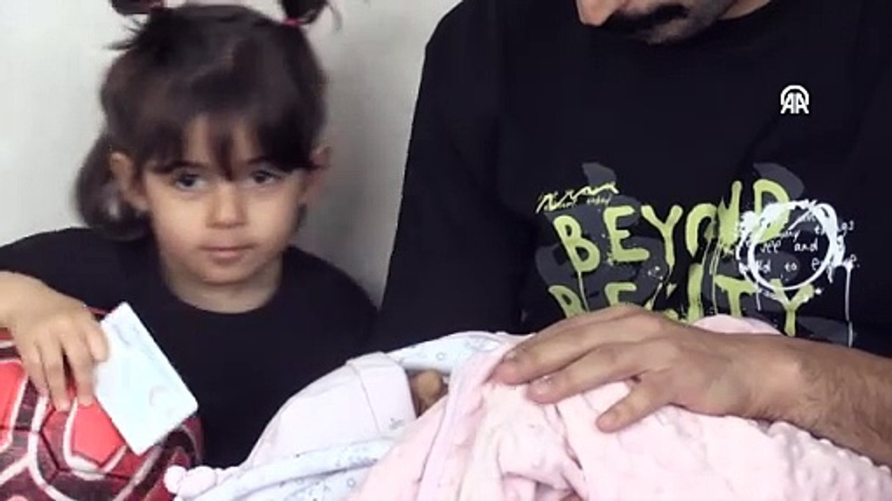 Diyarbakırlı çift yeni doğan kızlarına "Vargas"ın ismini verdi