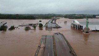 브라질 남부, 기록적 폭우 피해...