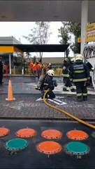 ¡Tiago Palacios choca contra gasolinera alcoholizado!