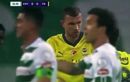 Konyaspor maçında Mert Hakan Yandaş ve Edin Dzeko arasında kavga çıktı!