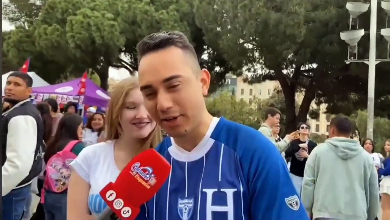 Olanchano presume que enamoró a ucraniana con la comida hondureña