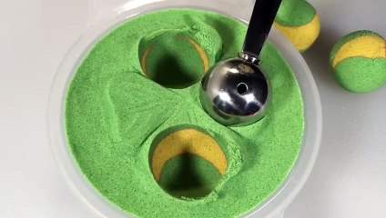 Satisfying Kinetic Sand Scooping