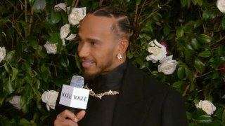 Lewis Hamilton on His Black History-Inspired Met Look - ReelShort Romance