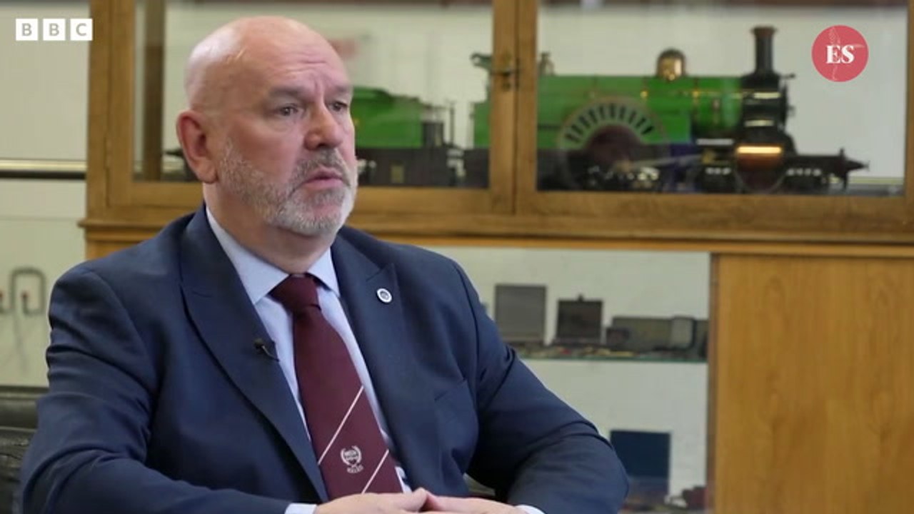 ASLEF General Secretary Mick Whelan on train strikes over overtime ban