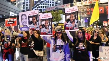 In piazza a Tel Aviv: il governo accetti tregua proposta da Hamas