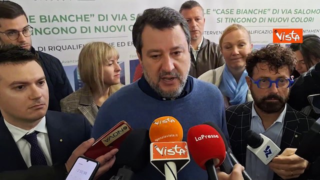 Salvini su arresto Toti: Si faccia chiarezza, anch'io per sbarchi rischio la galera