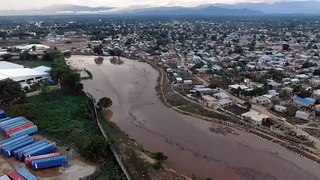 Crecida del río Masacre provoca desborde del canal haitiano