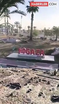 İsrail ordusuna ait bir zırhlı araç, sınır kapısındaki Gazze'yi Seviyorum tabelasını yerle bir etti