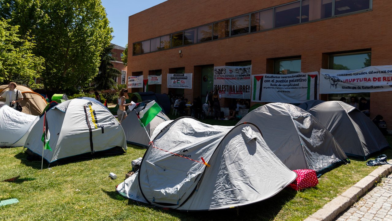 La movilización propalestina llega a la Complutense