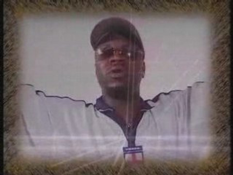 Petit Yodé et Pat Sako - On est Fatigué