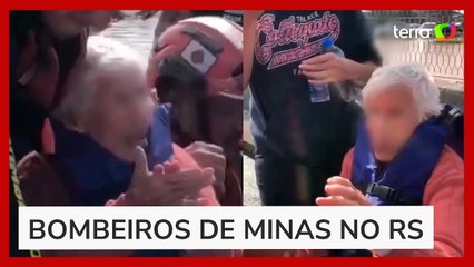 Idosa de 96 anos se emociona ao ser resgata de inundação no RS
