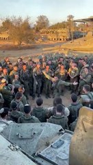 Refah'a giren siyonist askerler sloganlar atıyor!