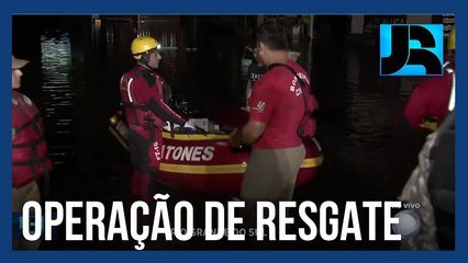 Cabrini acompanha a saída de operação dos bombeiros para Mathias Velho (RS)