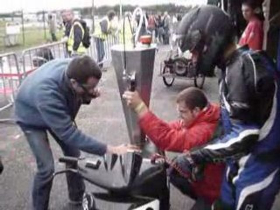 Ravitaillement F10 endurance 24h Biesheim team dlp N°23