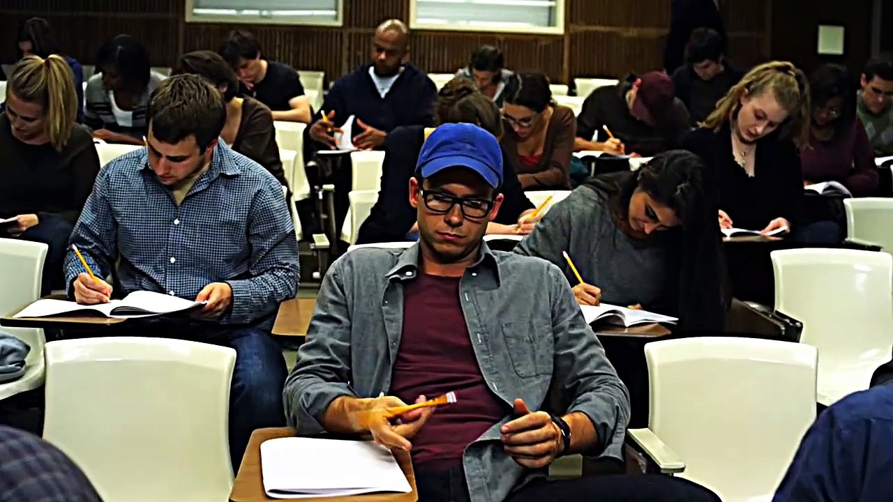 Suits Saison 1 - Suits - (Season 1 Trailer) (EN)