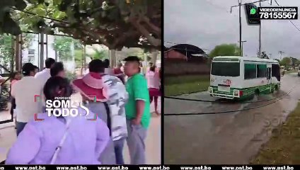 VECINOS DEL DM-6 PROTESTAN EXIGIENDO OBRAS