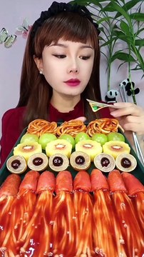 asmr Chinese food eating || #asmr #food #trending #likeforlikes #viral #chinese #eating #shorts