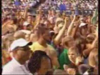 Hannah Montana at disneyworld - Life's What You Make It