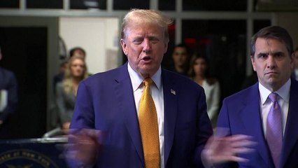 Julgamento de Trump por gestão indevida de documentos sigilosos é adiado
