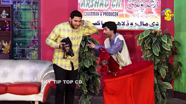 Nasir Chinyoti and Laila _ Iftikhar Thakur _ Part 2 _ New Stage Drama _ Teer Aar Paar #comedy