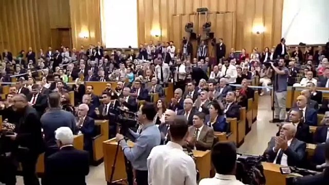İYİ Parti Genel Başkan'ı Müsavat Dervişoğlu: Gelin küskünlükleri sonlandıralım, gelin haklıya hakkını hep birlikte teslim edelim.