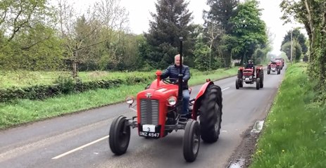 Exciting Hawthorn Vintage & Classic Tractor Run Draws Large Crowd 🚜