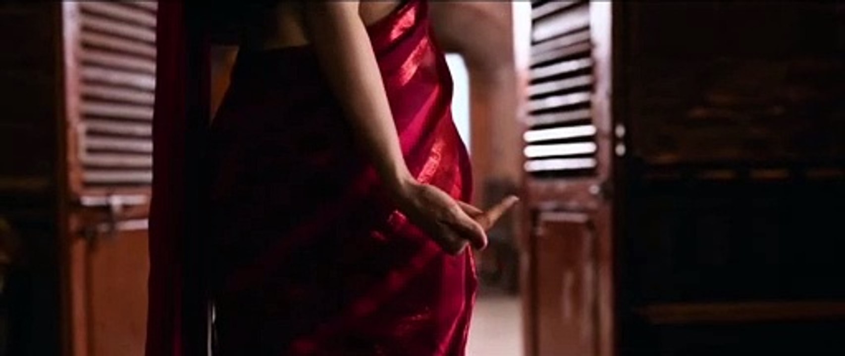 Malvika Sharma Hot