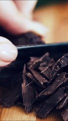 Green Recipe Fridays - Vegan Chocolate Mousse Cake