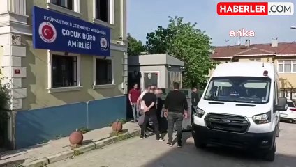 Öğrenci Okul Müdürünü Silahla Vurarak Öldürdü