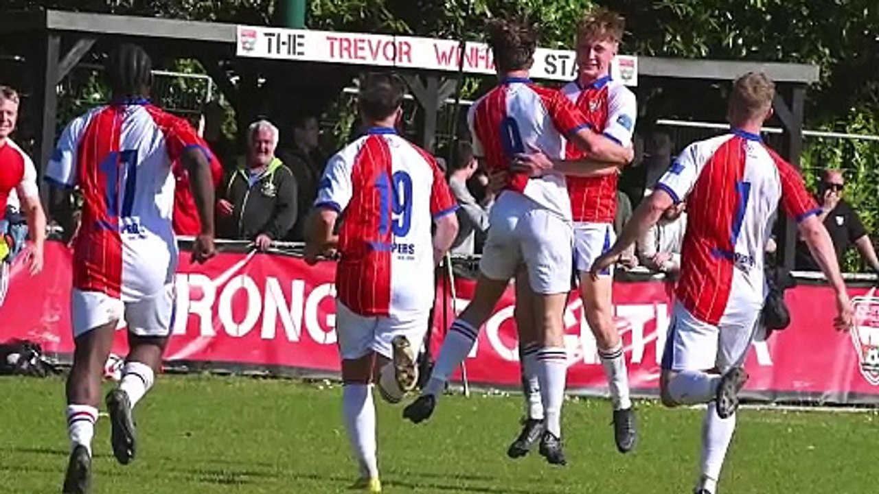 Knaphill FC v Tadley Calleva FC 04-05-2024