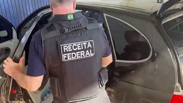 Receita Federal apreende mais de 300 garrafas de vinhos estrangeiros em Cascavel