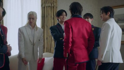 Last Looks: Stray Kids