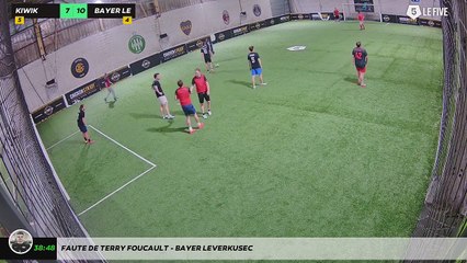 Faute de Terry foucault - BAYER LEVERKUSEC