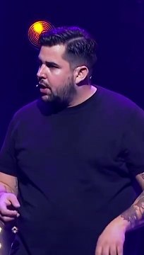 Artus et les blagues de rugbymans Abonne-toi pour plus de vidéos !