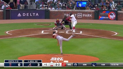 ¡Orlando Arcia la saca por la Banda contraria!