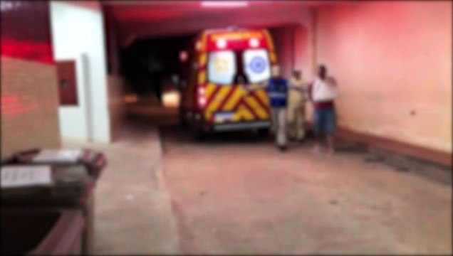 Homem fratura braço após sofrer queda no 14 de Novembro