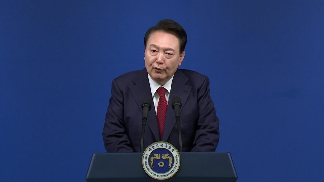 [현장영상+] 윤석열 대통령 취임 2주년 국민보고 질의응답 / YTN