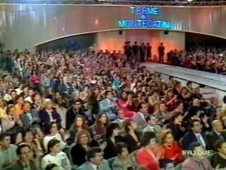 OLIVIA NEWTON-JOHN - I Need Love (Rai Due circa 1992)