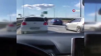 Bursa’da düğün konvoyu yolu kapattı, sürücüler çileden çıktı