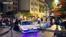 Galata’da 'pes' dedirten nişan kutlaması: Hastane yolunu kesip 'Erik Dalı' oynadılar