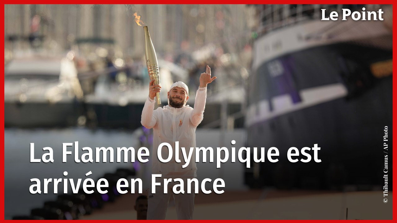 Marseille : arrivée de la Flamme Olympique sous la ferveur des spectateurs