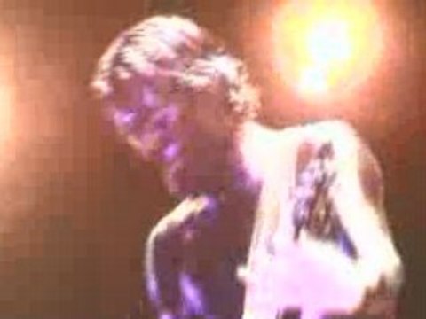 Limp Bizkit - Master Of Puppets (Wes performance)