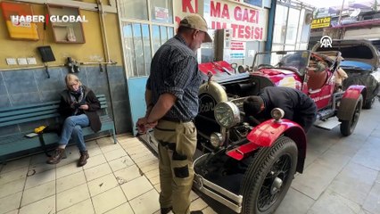 Avustralyalı çift, asırlık araçlarıyla dünya turuna çıktı, Trabzon'a vardı