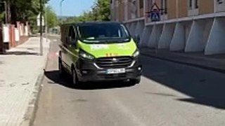 Vean la furgoneta de Vox que tiene “en vilo” a los inmigrantes en Cataluña