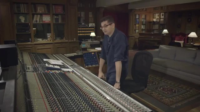 Video of Steve Albini apologizing for fascist haircut goes viral