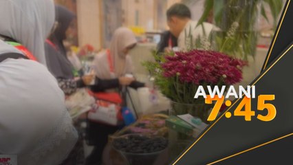 Selawat, sekuntum bunga sambut jemaah pertama haji Malaysia