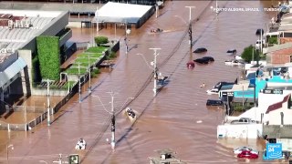 Brazil: death toll surpasses 100 as rain interrupts rescue effort after flooding